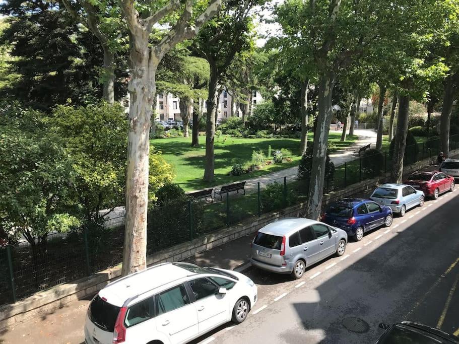 Narbonne : Super Appartement De Qualite Exterior foto
